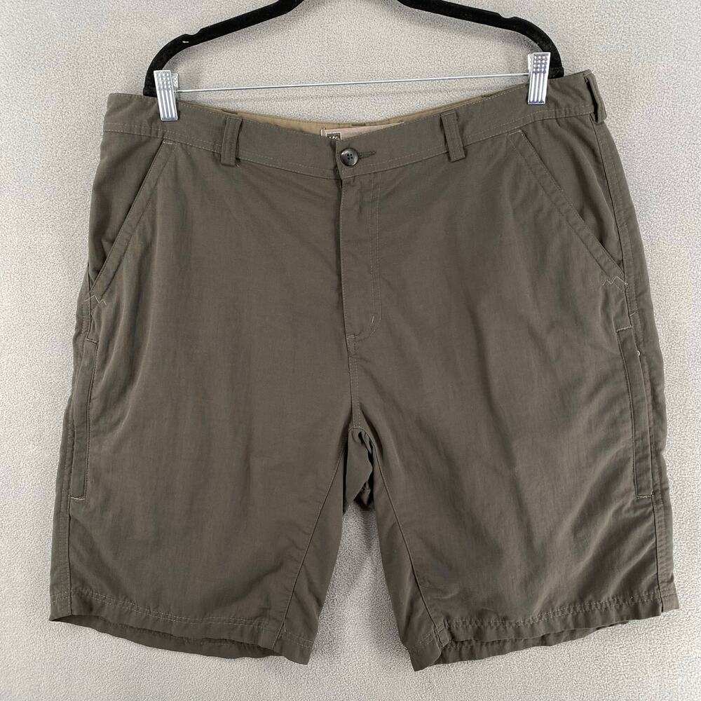 REI Co Op Hiking Shorts Mens 40 Gray UPF Outdoor Cargo Nylon Gorpcore Zip Pocket